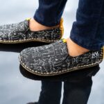 Ababa Basquiat Kids Testen Op Vivobarefoot - Afbeelding 6